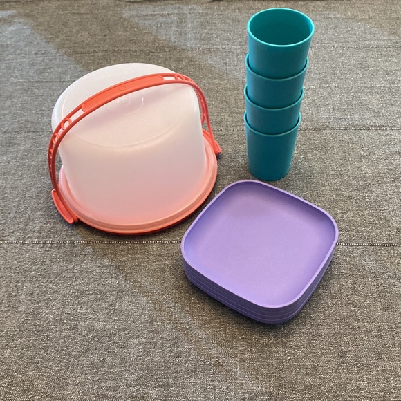 Tupperware Toys Set - Picture 2 of 3
